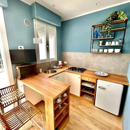 Primula Con Stupenda Terrazza Vista Mare Lägenhet *