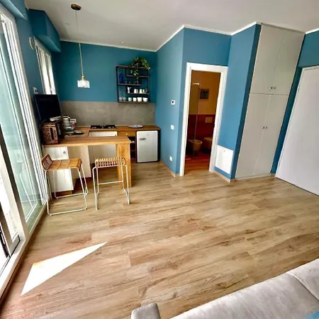 Lägenhet Primula Con Stupenda Terrazza Vista Mare