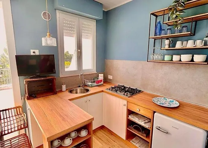 Primula Con Stupenda Terrazza Vista Mare